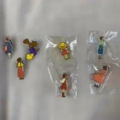 ジブリがいっぱい　ピンズ　コレクション　後ろ姿