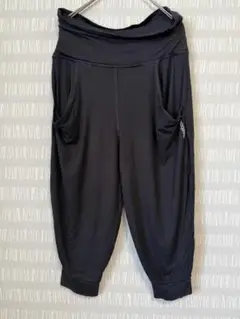 #3319 Reebok 七分丈パンツ ブラック Mサイズ