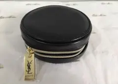 新品 イヴサンローラン ノベルティ 丸型ポーチ 黒