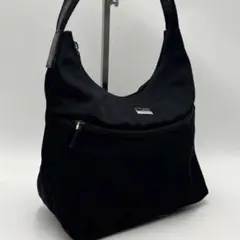 GUCCI ワンショルダーバッグ ブラック 黒 ナイロン レザー ロゴプレート