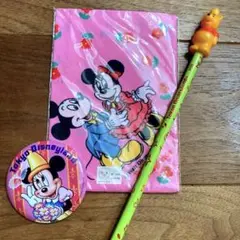 東京ディズニーランド　レトロ　ハンカチ　バッジ　鉛筆　ミニー、ミッキー　プーさん