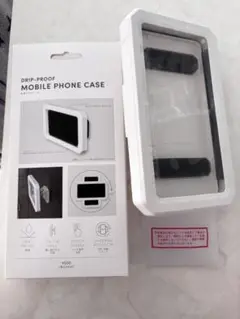 新品未使用！スリーコインズ　防滴スマホケース
