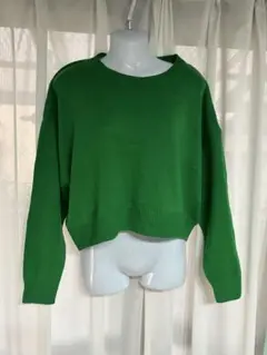 1433.H&￼M グリーン クルーネック ニット L☆