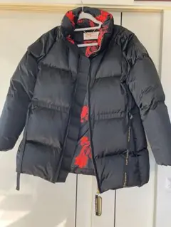 【TORY BURCH】フラワープリントダウンコート 2025年最新】トリーバーチ レディース ダウンジャケットの人気