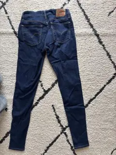 LEVI’S 710 スーパースキニー 26