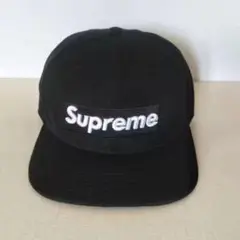 美品 Supreme 黒 ベースボールキャップ