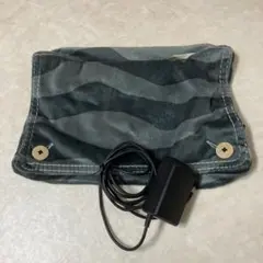 Item thumbnail for item df91bf1f-3526-4581-828f-110c1785c702