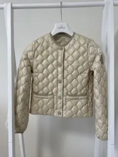 Moncler ノーカラーライトダウンサイズ00 正規品