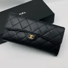 新品同様 CHANEL 二り折り長財布 マトラッセキャビアスキン A1343