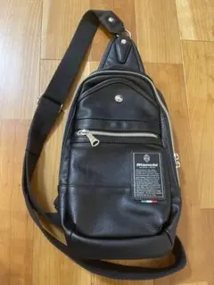 Bianchi ボディバッグ 黒