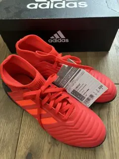 adidas predetorトレシュー 22cm