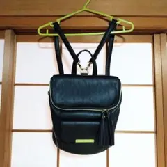 CLOSSHI　クロッシー　レザーリュック　合皮　ブラック　フェイクレザー