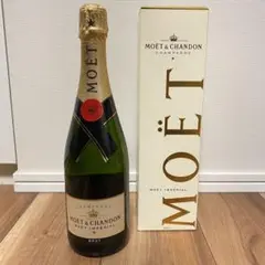 モエ・エ・シャンドン 700ml 箱付き