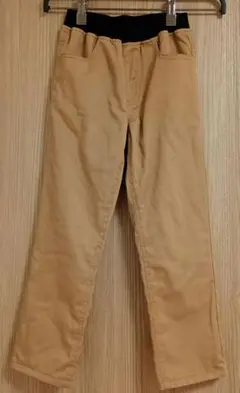 140サイズ ベージュ 長ズボン