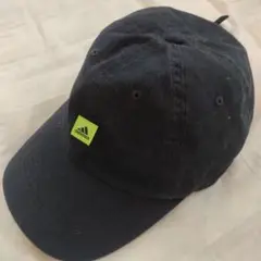 adidas 黒 キャップ 男女兼用