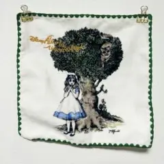 新品　ヒグチユウコ　ディズニーストア　不思議の国のアリス　アリス　ハンカチ