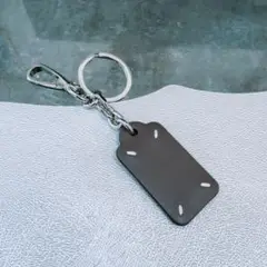 ラスト１【新品】Maison Margiela ユニセックス キーホルダー