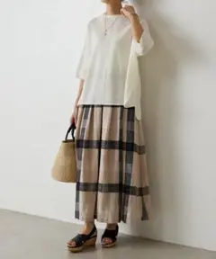タグ付き BEARDSLEY ビアズリー リネン チェック パンツ