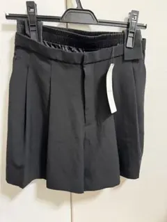 ショートパンツ