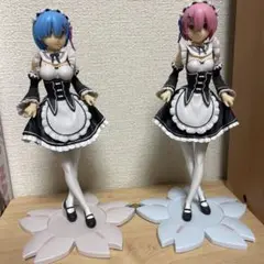 Re:ゼロから始める異世界生活 レム ラム フィギュア curtsey