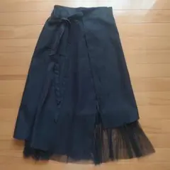 【新品】ブラックアシンメトリースカートチュール付