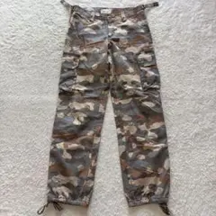 ツモリチサト　パラシュートカーゴパンツ　リップストップ　カモフラ　イラスト入り