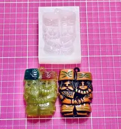 無害シリコンモールド　　木彫りの人型