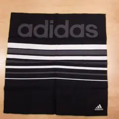 adidas ハンカチ　ナフキン
