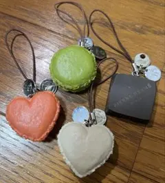 PIERRE HERMÉ ハート型マカロンストラップ4点セット