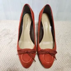 Item thumbnail for item 94cf3fb8-b4e5-4685-b31b-ff4d137eb03a