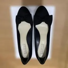 NUOVO ブラック リボン付きパンプス　Lサイズ