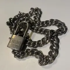 BLACK TRIANGLE DESIGN 南京錠 ネックレス 山中拓也着用 BLACK TRIANGLE DESIGN 南京錠 ネックレス 山中拓也着用 - メルカリ
