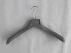 PRADA ハンガー