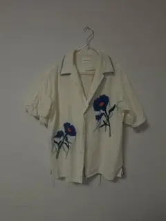 camphor wood カンファーウッド　花柄刺繍 半袖シャツ 白色　美品