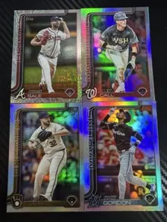 Topps 2025 リフラクター 4枚セット