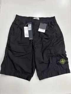 STONE ISLAND ストーンアイランド ナイロンメタル　ショーツ