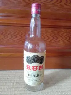 サントリー ラム酒 ボトル 750ml　空き瓶 アンティーク