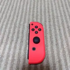 Nintendo Switch ジョイコントローラー 赤色