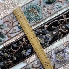 新商品入荷インド刺繍リボン各1メートル合計3メートル