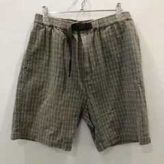J263 UNIQLO チェック柄 ショートパンツ カーキ系　M相当