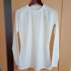 UNDER ARMOUR ホワイト 長袖シャツ