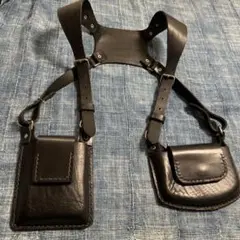レザー　ハーネス　ベスト　アクセサリー　ハンドクラフト　ギャルソン　アーティスト