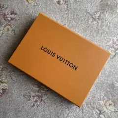 LOUIS VUITTON/ルイヴィトン 箱 マグネット式