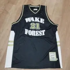 Item thumbnail for item 3a56d5d8-3e50-4005-ba4e-8785c14ae89b