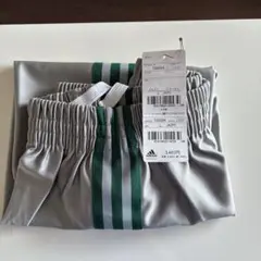 adidas パンツ