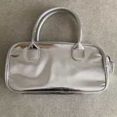 シルバー ボックス型 ハンドバッグ