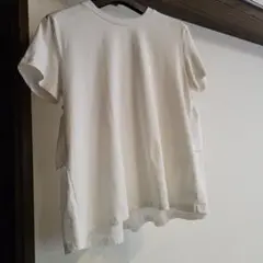 BIRTHDAY BASH バックフリル付きホワイトTシャツ