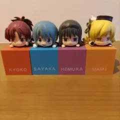 魔法少女まどかマギカ　ひっかけフィギュア4点セット