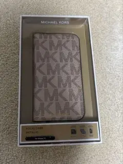 MICHAEL KORS メタリック手帳型ケース
