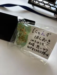 猫の形 はしおき 透明緑色　にゃんずはしおき